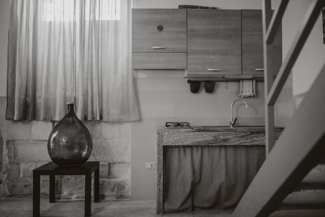 לינה וארוחת בוקר לצ'ה Le Camporelle In Citta מראה חיצוני תמונה